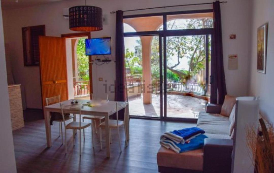 Elegance Apartment Taormina Letojanni Extérieur photo